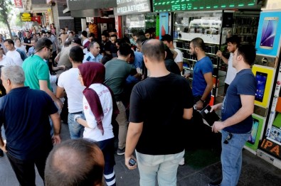 Diyarbakır'da Taşlı, Bıçaklı Ve Silahlı Kavga Açıklaması 3 Yaralı