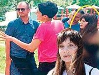 CUMHURIYET GAZETESI - Parkta kirli oyun!