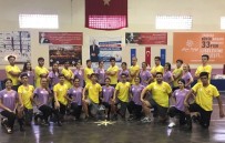 KARABAĞ - Bayraklı Belediyesi Halk Oyunları Ekibi Şampiyonluğa Kilitlendi