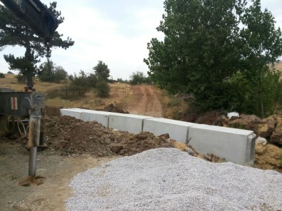 Gördes'in 4 Mahallesine 27 Adet Menfez