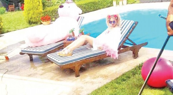 Aleyna Tilki'nin klibi sübyancılığı kışkırtıyor mu?