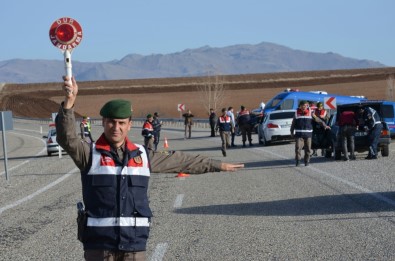 FETÖ'den Aranan Şahıs Yol Kontrolünde Yakalandı