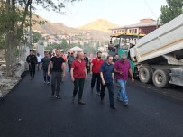 CÜNEYT EPCIM - Hakkari Belediyesinden Yol Asfaltlama Çalışması