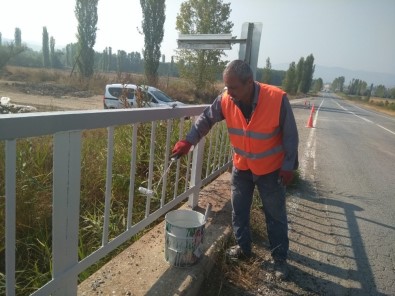 Karayollarındaki Köprülerde Bakım Onarım Çalışması