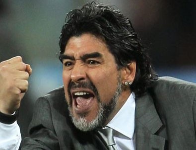 Maradona: Maduro emrederse savaşırım