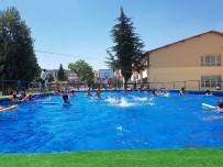 LOKMAN HEKIM - Yüzme Kurslarına Yoğun İlgi