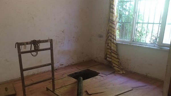 Terör örgütüne yapılan baskında şok! Tünel bulundu