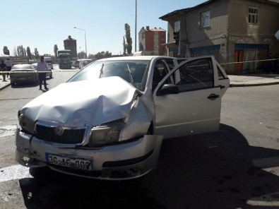 Kars'ta Trafik Kazası Açıklaması 7 Yaralı
