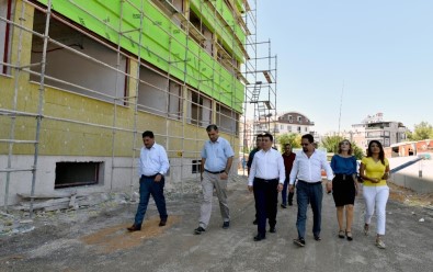 Kepez'e 8 Yılda 100 Okul