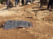 ARAZİ ANLAŞMAZLIĞI - Şanlıurfa'da Arazi Kavgası Açıklaması 2 Ölü