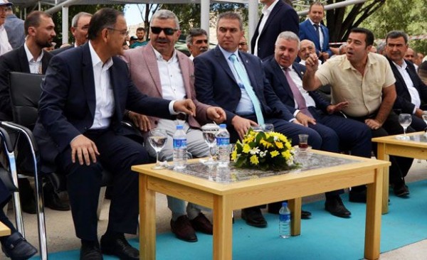 Bakan Özhaseki, CHP'li vekile sert çıktı: Terbiyesiz!