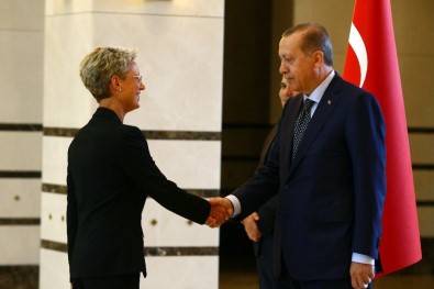 Cumhurbaşkanı Erdoğan, Avusturya Büyükelçisi Tilly'i Kabul Etti