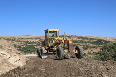 Tunceli'de Köy Yolları Yapılıyor