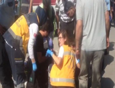 Ankara Adliyesi önünde bıçaklı kavga: 1'i çocuk 3 yaralı