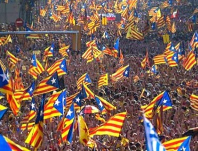 İspanya Anayasa Mahkemesi'nden 'bağımsız Katalonya' kararı!