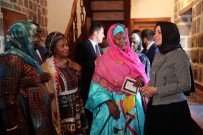 AFRİKALI - Gambiya Cumhurbaşkanı Yardımcısı Ve Kadın İşleri Bakanı Tambajang, Afrika Evinde