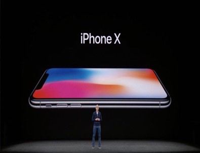 iPhone 8 ve iPhone X'in fiyatı ve özellikleri neler?