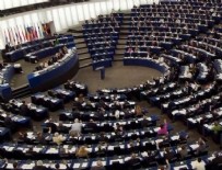 SOSYAL DEMOKRAT - AP Türkiye oturumunda Merkel'e tarihi ayar