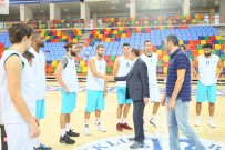 SERKAN ERDOĞAN - Başkan Altay'dan Basketbol Takımına Ziyaret