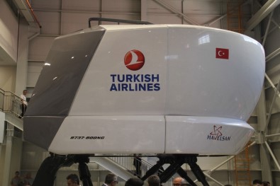 HAVELSAN'ın Ürettiği Türkiye'nin İlk Milli Sivil Uçuş Simülatörü THY Bünyesinde