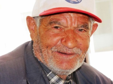 Hisarcık'ta Otomobilin Çarptığı Yaşlı Adam Hayatını Kaybetti