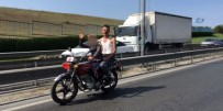 KÜÇÜK ÇOCUK - İstanbul Trafiğinde 'Çocuk Sürücü' Şaşkınlığı