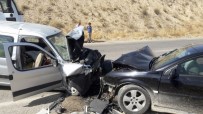 MEDINE - Kahta'da Trafik Kazası Açıklaması 9 Yaralı