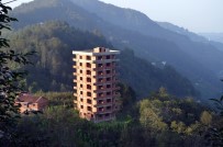 HALUK PEKŞEN - Trabzon'da Sosyal Medyada Gündem Olan 9 Katlı Binada Gerçek Ortaya Çıktı