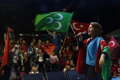 '15 Temmuz Gecesi' Şarkısına Erzurumlu Prodüktör İmzası