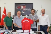 MESUT ÖZAKCAN - Efeler Masterlardan Başkan Özakcan'a Ziyaret