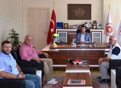 Gazetecilerden Cumhuriyet Başsavcısı Karahan'a Ziyaret