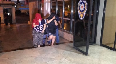 Bursa'da fuhuş baskınları: 24 gözaltı