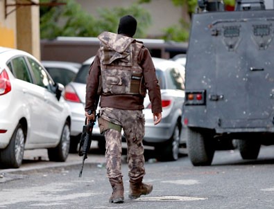 İstanbul'da DEAŞ operasyonu: 74 gözaltı