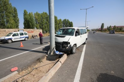 Konya'da Düğün Yolunda Kaza Açıklaması 5 Yaralı