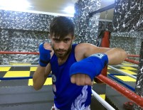 FETHİ SEKİN - Semt Pazarlarında Tezgahtarlıktan Dünya İkinciliğine