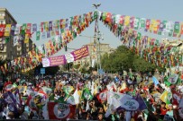 ŞANLIURFA MİLLETVEKİLİ - Diyarbakır'da HDP Mitingi
