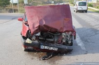 KANDIRA CEZAEVİ - Kaza Yapan Traktör Sürücüsü Baygın Halde 300 Metre İlerledi