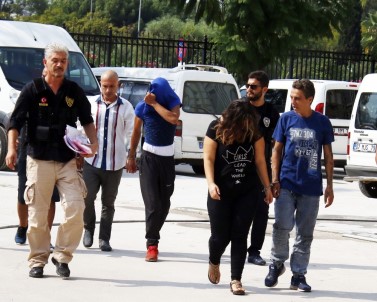Antalya'da Uyuşturucu Operasyonu Açıklaması 6 Gözaltı