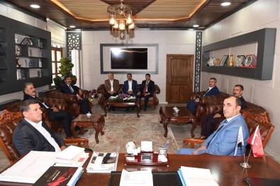 Başkan Bayraktutar'dan Başkan Asya'ya Ziyaret