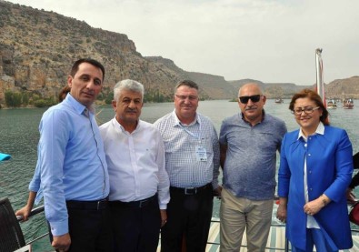 Büyükelçiler Rumkale'nin Eşsiz Manzarasına Hayran Kaldı