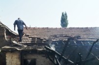 DİKKATSİZLİK - Tandır Yangını Korkuttu