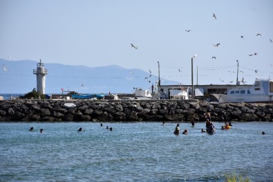 Tekirdağ'da Vatandaşlar Sahile Koşuyor