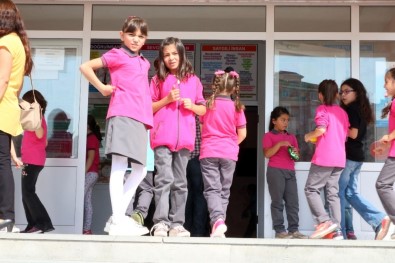 Yozgat'ta Öğrencilerin İlk Dersi '15 Temmuz' Oldu