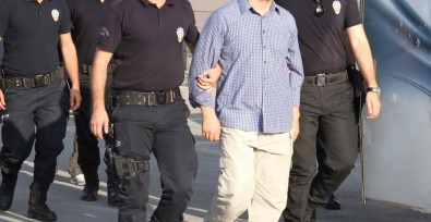3 İlde FETÖ Operasyonu Açıklaması 25 Gözaltı