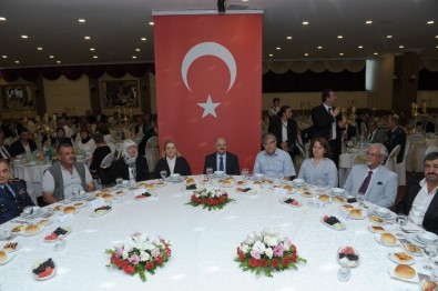 Eskişehir'de 'Gaziler' Onuruna Yemek Düzenledi