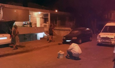 Milas'ta İki Ev Ve Bir Otomobile Kurşun Yağdırdılar
