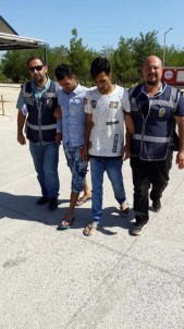 Antalya'da 5 Ayrı Marketin Hırsızlık Zanlıları Yakalandı