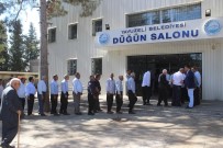 MUSTAFA KEMAL SAKAROĞLU - Yavuzeli'ndeki Protokol Vatandaşlarla Bayramlaştı