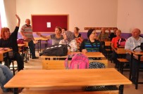 45 Yıl Sonra Aynı Sıralarda Bir Araya Geldiler