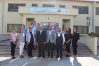 İZMIR BAROSU - Avukatlardan Anlamlı Ziyaret